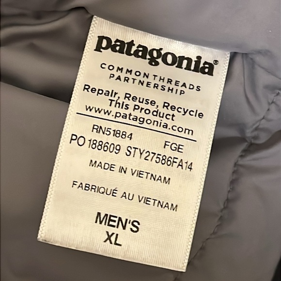 Patagonia Mens Bivy Down Puffer Vest Black and Gray size XL - Picture 8 of 10